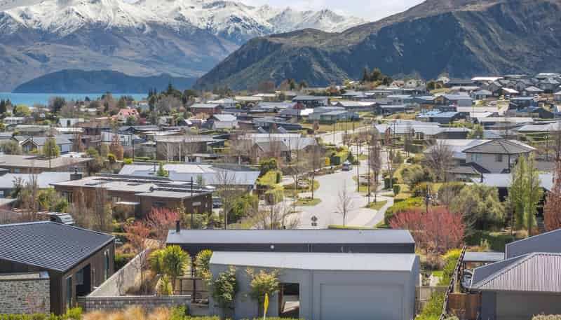 15 Kereru Crescent, Wanaka