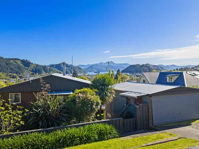 33a South Terrace, Picton