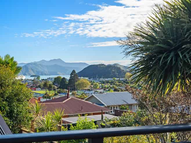 33a South Terrace, Picton