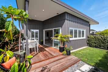 6 Kahuparere Crescent, Pyes Pa