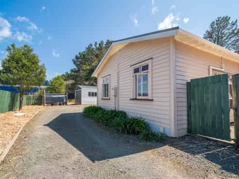 125A King Street, Hikurangi