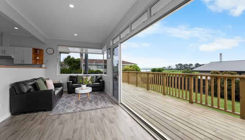 46 Wharf Road, Clarks Beach