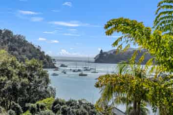 7 Mary Hassett Street, Mangonui