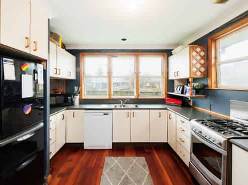 8 Flint Street, Milson