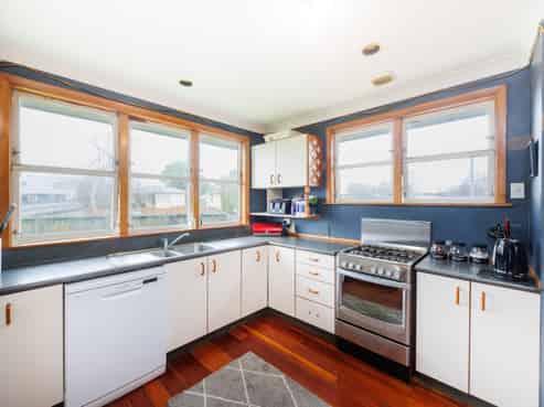 8 Flint Street, Milson