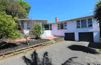 111 Selwyn Avenue, Mission Bay
