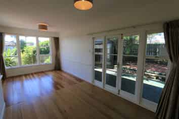 111 Selwyn Avenue, Mission Bay