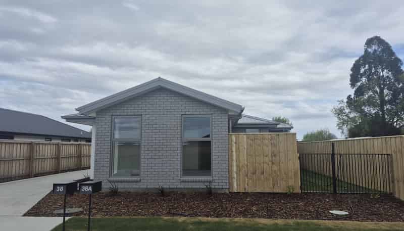 38 Derbridge Street, Ravenswood