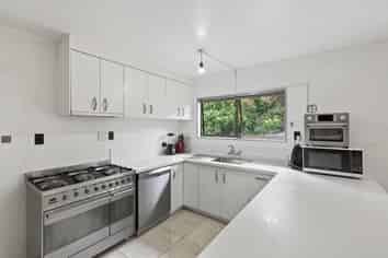 11 Dunton Drive, Welcome Bay