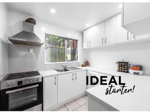 2/264 Grounsell Crescent, Belmont