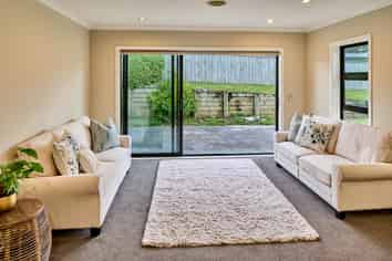 96 Endeavour Drive, Whitby