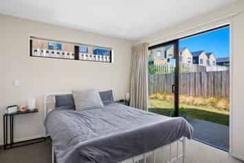 32 Cairnmuir St, Wanaka