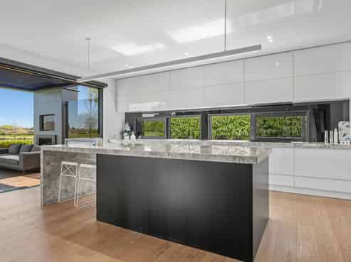 3 Waterway Lane, Northwood