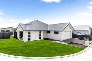 3 Korako Lane, Baverstock