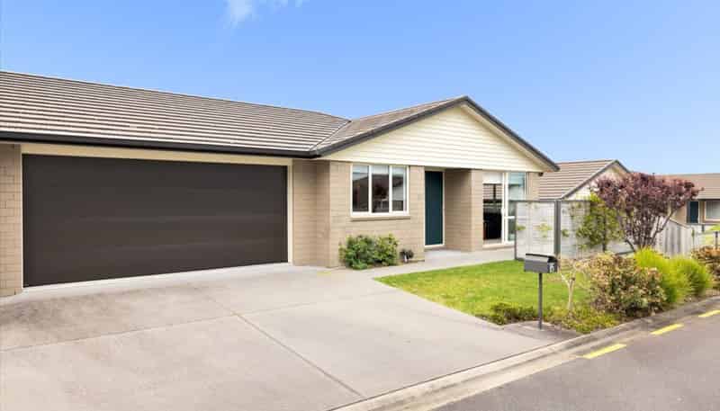 85/4 Greystone Place, Omokoroa