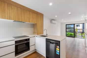 323 Glengarry Road, Glen Eden