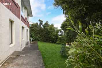 222b Kenmure Road, Kenmure