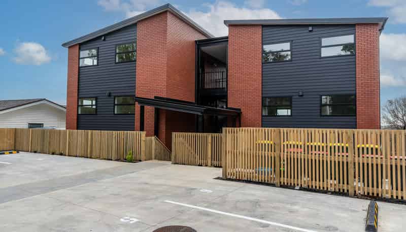 4/12 Ruakiwi Road, Hamilton Lake