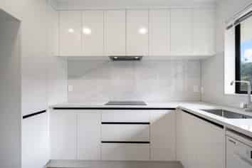 16 Michael Jones Drive Flatbush, Flat Bush