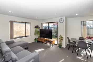 1/219 Aldwins Road, Linwood