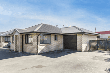 1/219 Aldwins Road, Linwood