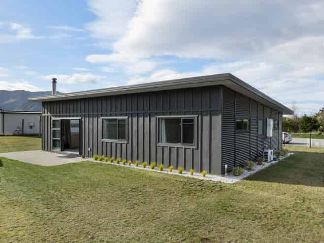 57 Hewson Crescent, Lake Hawea