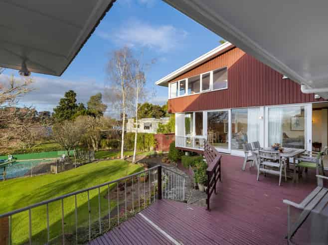144 Lake Crescent, Hamilton Lake
