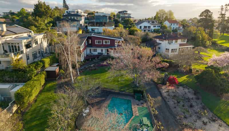 144 Lake Crescent, Hamilton Lake