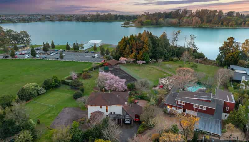 144 Lake Crescent, Hamilton Lake