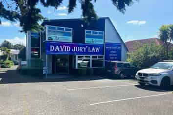 HIGH PROFILE STANDALONE OFFICE

 

