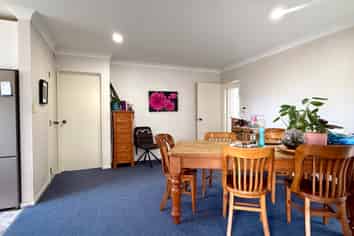 147 Sapphire Drive, Hairini