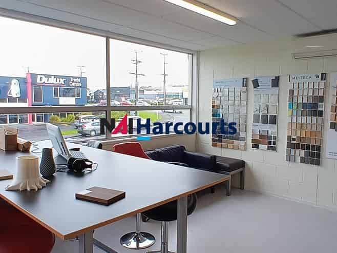 Wairau Valley Warehouse 335sqm - Be Quick!