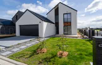 33A Isobel Hodgson Drive, Cambridge