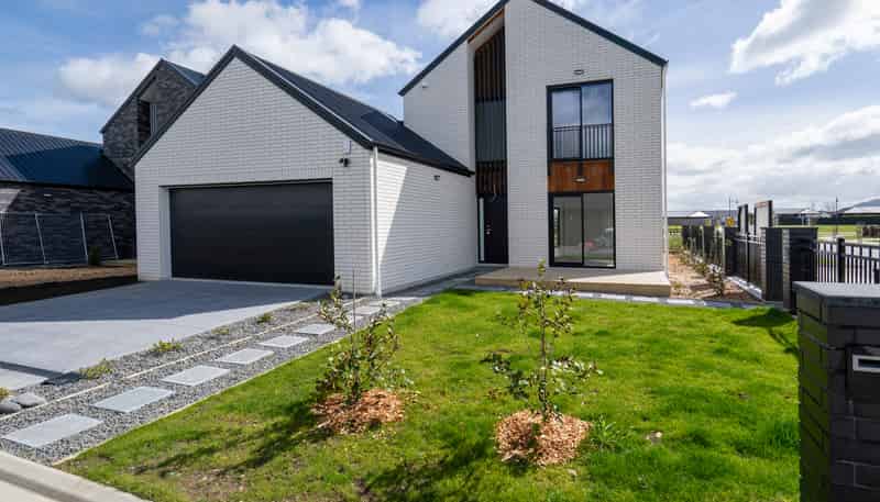 33A Isobel Hodgson Drive, Cambridge