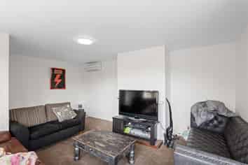  42 & 42a Suva Street, Upper Riccarton