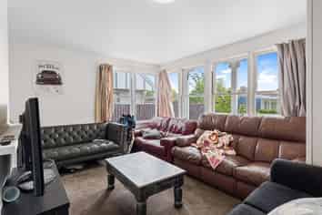  42 & 42a Suva Street, Upper Riccarton