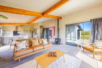 1/248 Racecourse Road, Waipukurau