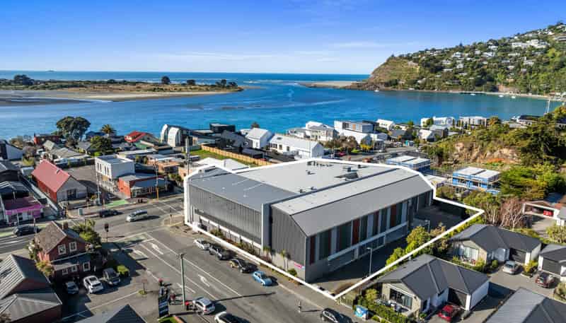 188  Main Road, Redcliffs