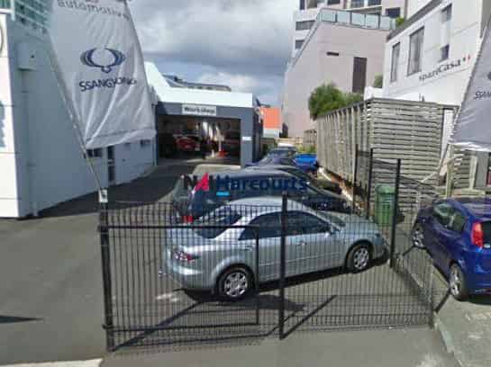 Takapuna Corner Site Office/Showroom