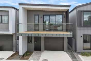 60B Sunderlands Road, Half Moon Bay