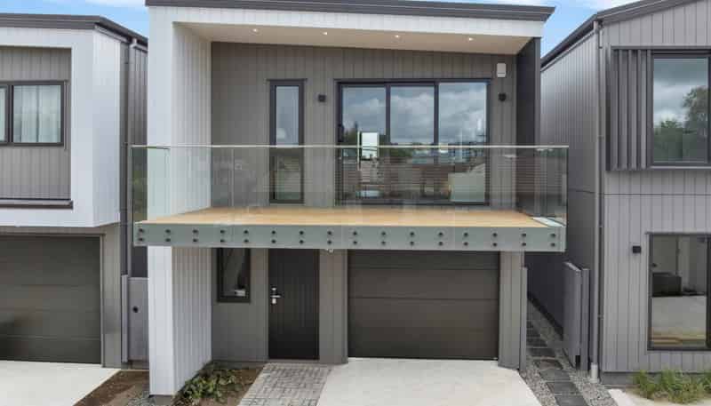 60B Sunderlands Road, Half Moon Bay