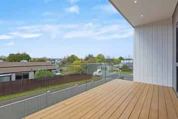 60B Sunderlands Road, Half Moon Bay