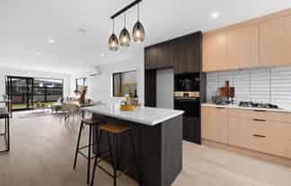 7 Overton Street, Rototuna North