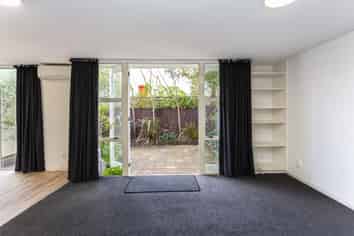 1/16 Exeter Street , Merivale