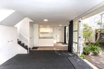 1/16 Exeter Street , Merivale