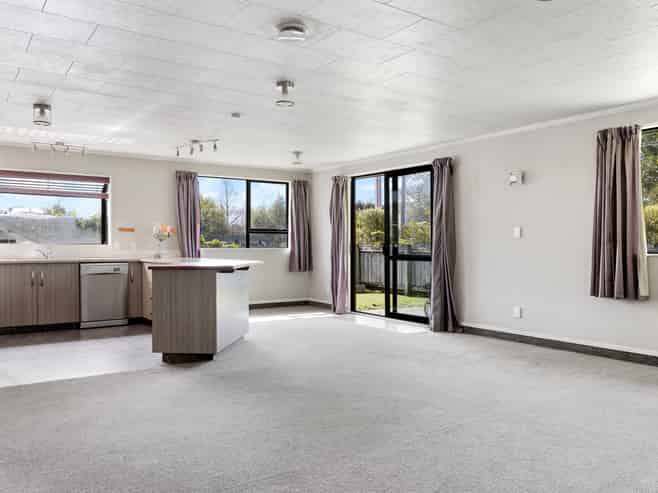 1/9 Pitiroi Street, Nukuhau