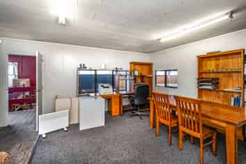 Motivated Vendor – Freehold Industrial Investment
