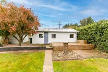 9 Stewart Street, Waikouaiti