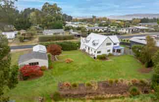 9 Stewart Street, Waikouaiti