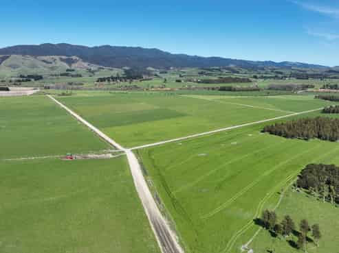 1807 Kahutara Road, Kahutara